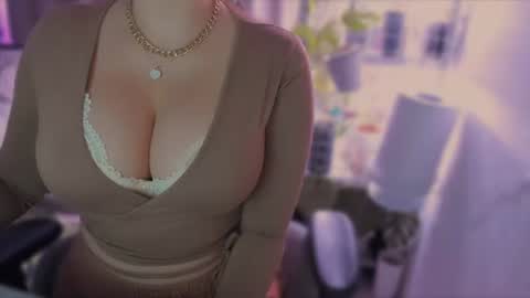 Gaby Solis online show from 06-14-26, 01:57