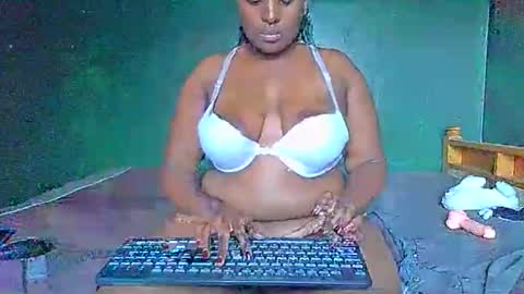 Solly bunny online show from 04-24-26, 08:17