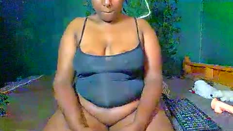 Snapshot of sollybunny chatting on 05-03-26, 12:16 Solly bunny online show from 05-03-26, 12:16