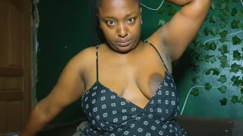 Snapshot of sollybunny chatting on 08-03-26, 12:42 Solly bunny online show from 08-03-26, 12:42