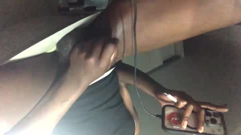 ArtistMJB online show from 10-25-25, 03:14