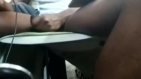 ArtistMJB online show from 11-08-25, 11:14