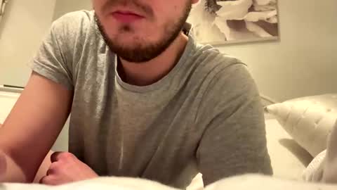 Snapshot of solobrit chatting on 11-30-25, 11:53 solobrit online show from 11-30-25, 11:53