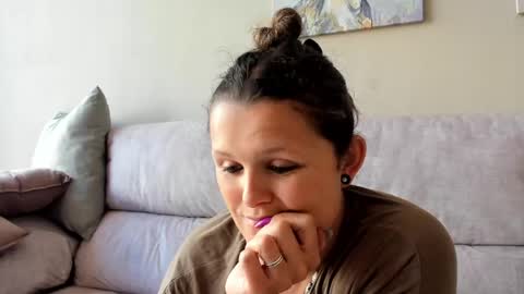 SomeonesDay online show from 04-06-26, 01:12