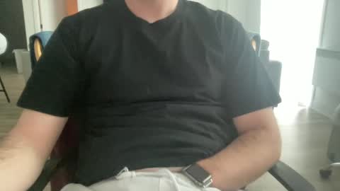 someoneyoudontsee online show from 09-25-25, 01:37