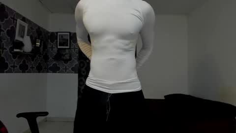 Snapshot of son_hades chatting on 11-05-25, 07:36 son_hades online show from 11-05-25, 07:36