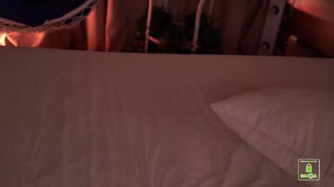 Snapshot of sonalegend_ chatting on 10-09-25, 06:50 My name isSonya online show from 10-09-25, 06:50