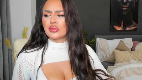 Sonia  Rey online show from 02-19-26, 06:15