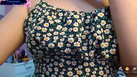 sonialatin69 online show from 01-15-25, 07:01