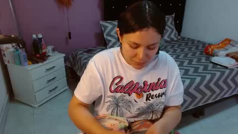 Snapshot of soniaplayass chatting on 01-09-25, 04:28 soniaplayass online show from 01-09-25, 04:28