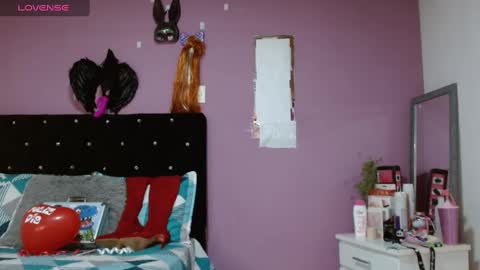 Snapshot of soniaplayass chatting on 02-25-25, 12:24 soniaplayass online show from 02-25-25, 12:24