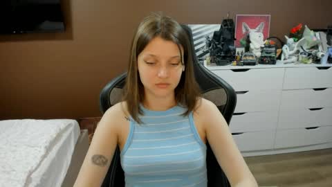 Snapshot of soninex chatting on 05-23-26, 04:11 SoniNex online show from 05-23-26, 04:11