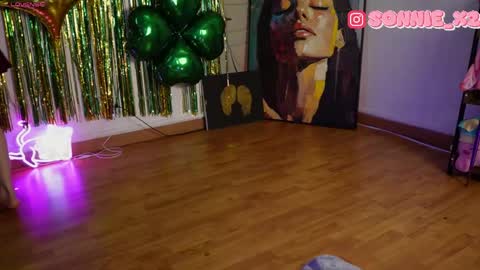 Sonnie online show from 03-31-26, 01:33