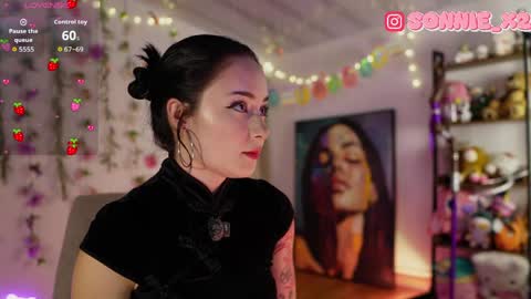 Sonnie online show from 04-06-26, 09:27