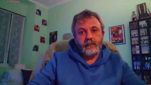 Snapshot of sonoboris chatting on 04-17-26, 08:34 sonoboris online show from 04-17-26, 08:34