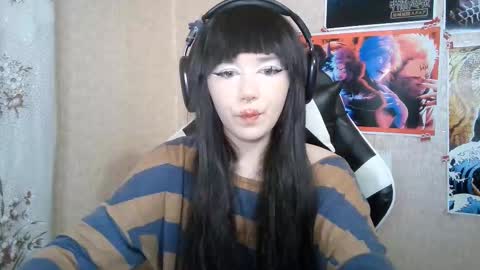 Mila online show from 03-25-26, 06:36