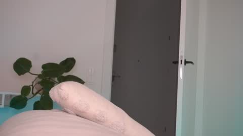 Snapshot of sonya_kelsey chatting on 03-06-25, 08:16 Sofia online show from 03-06-25, 08:16