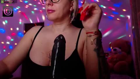 Sonia online show from 03-05-25, 04:24