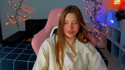 Snapshot of sonyamalish chatting on 07-13-26, 10:07 Sonya online show from 07-13-26, 10:07