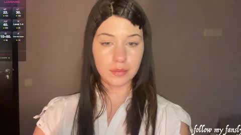 Snapshot of sonyangel chatting on 06-27-26, 04:34 Sony online show from 06-27-26, 04:34