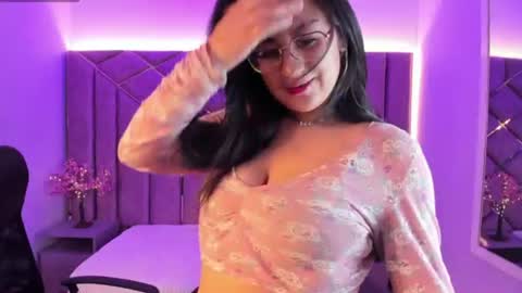 sophi_hardd online show from 06-13-26, 05:44