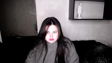 sophia__olsen online show from 10-21-25, 05:30