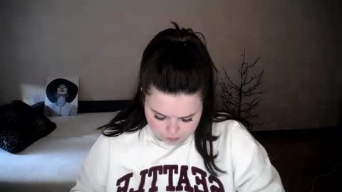 sophia__olsen online show from 04-05-26, 05:26