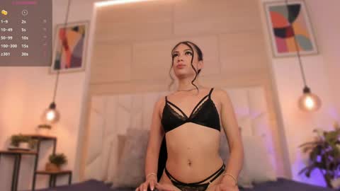 S O P H I A   online show from 05-16-26, 11:53