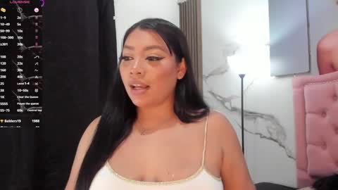 Sophia  online show from 03-07-25, 03:51