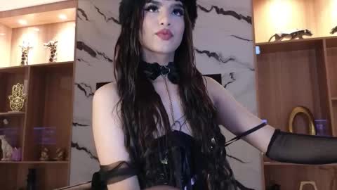 Sophia online show from 11-29-25, 09:51