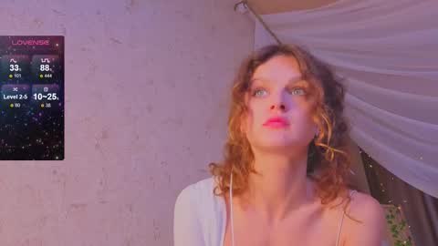 Sophia online show from 09-25-25, 08:40