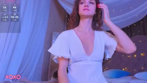 Sophia online show from 11-15-25, 01:47