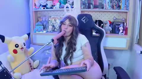 Snapshot of sophia_ebanks_ chatting on 03-03-26, 03:40 Soph online show from 03-03-26, 03:40