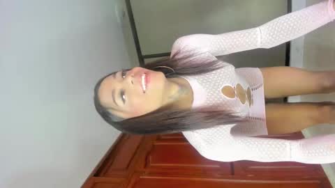 sophia_horny19 online show from 10-21-25, 07:31