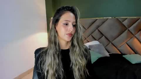 Sofia online show from 01-31-26, 07:23