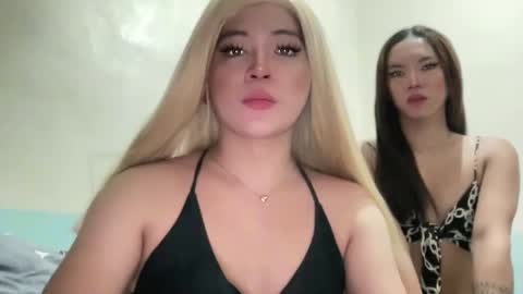 Snapshot of sophia_miller69x chatting on 02-24-25, 06:05 SOPHIA online show from 02-24-25, 06:05
