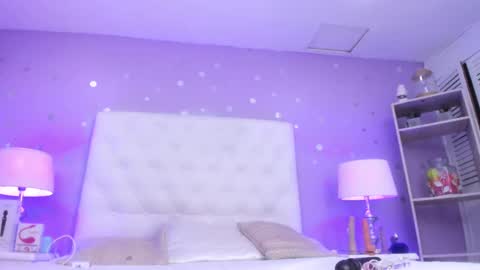 Sophia  online show from 02-13-25, 07:42