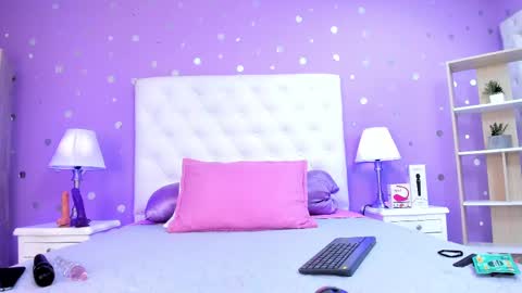 Sophia  online show from 10-08-25, 06:27