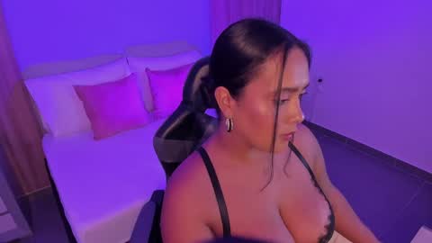 sophia_solerr online show from 05-16-26, 03:03