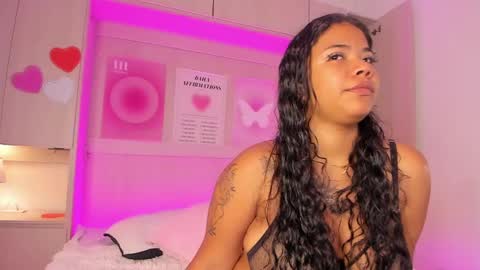  S O P H I A  online show from 02-27-25, 11:41