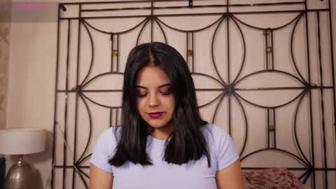 Snapshot of sophia_wilsonn_ chatting on 01-15-26, 11:15 Sofi online show from 01-15-26, 11:15