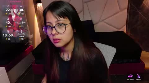 Sophi  online show from 10-20-25, 11:32