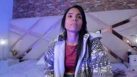 Snapshot of sophiaa_paris chatting on 10-10-25, 02:54 Sophia Paris online show from 10-10-25, 02:54