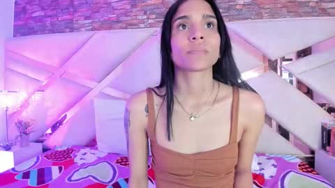 Snapshot of sophiaa_paris chatting on 11-07-25, 10:10 Sophia Paris online show from 11-07-25, 10:10