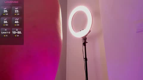 Sophia online show from 10-10-25, 01:48