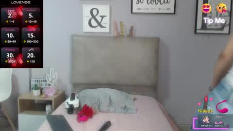 Sophia Bedford online show from 05-28-26, 01:30