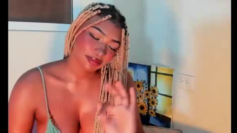 Sophie online show from 06-11-26, 12:32