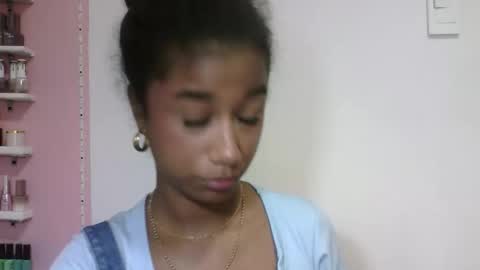 Snapshot of sophiacastro19 chatting on 03-04-26, 06:36 Sophia online show from 03-04-26, 06:36