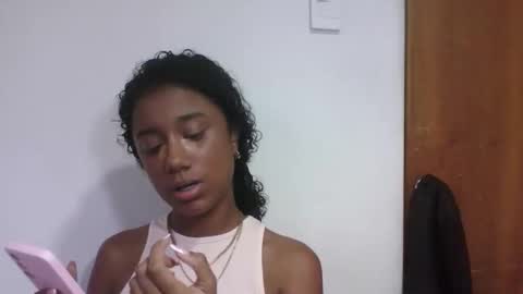 Snapshot of sophiacastro19 chatting on 05-28-26, 10:40 Sophia online show from 05-28-26, 10:40