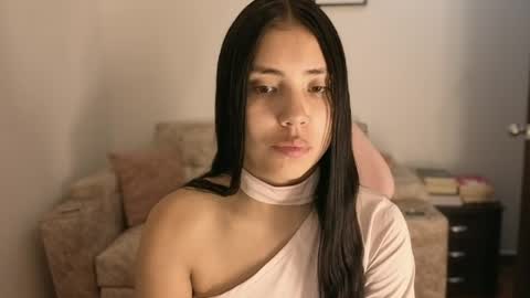 Snapshot of sophiacolemann chatting on 06-03-26, 12:02 sophiacolemann online show from 06-03-26, 12:02